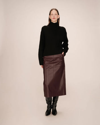 Grace & Mila Sirene Skirt- Faux Leather - Bordeaux