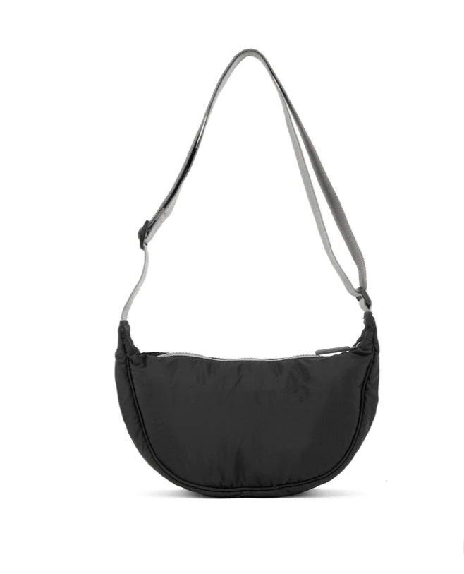Roka Farringdon- Black