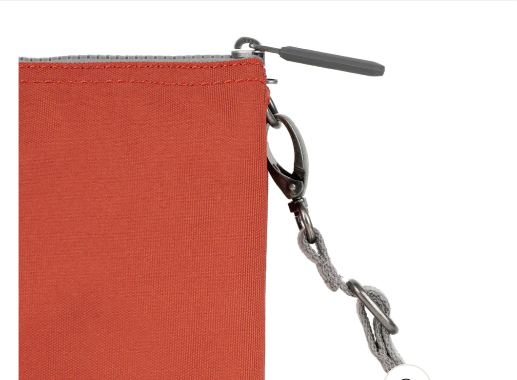 Roka Carnaby XL Bag- Rooibos recycled canvas
