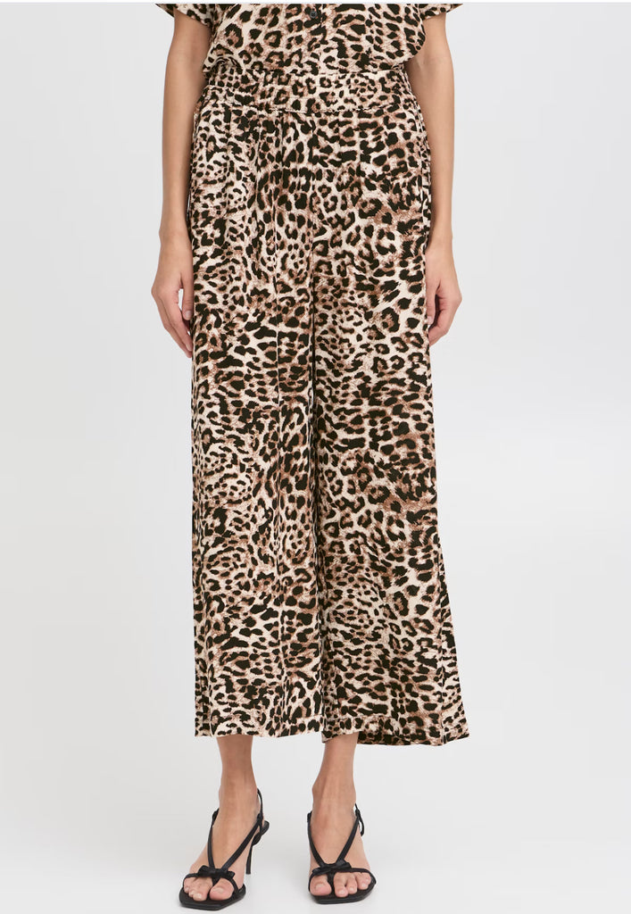 BYoung Mmjoella Crop Pants- Leopard Print