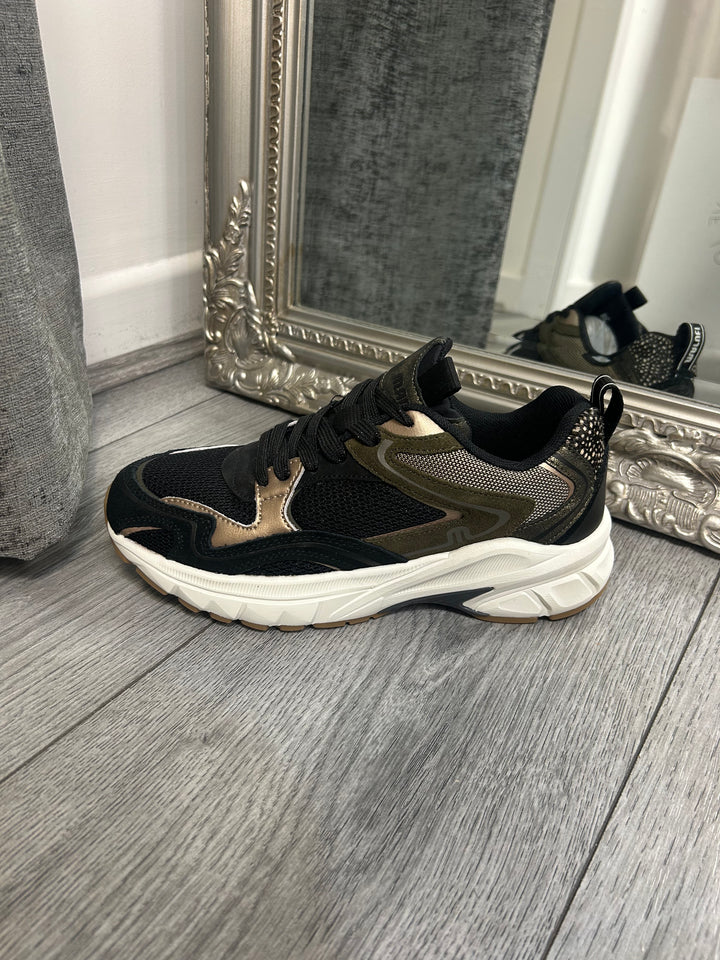 Maruti Novi Leather - Textile Bronze