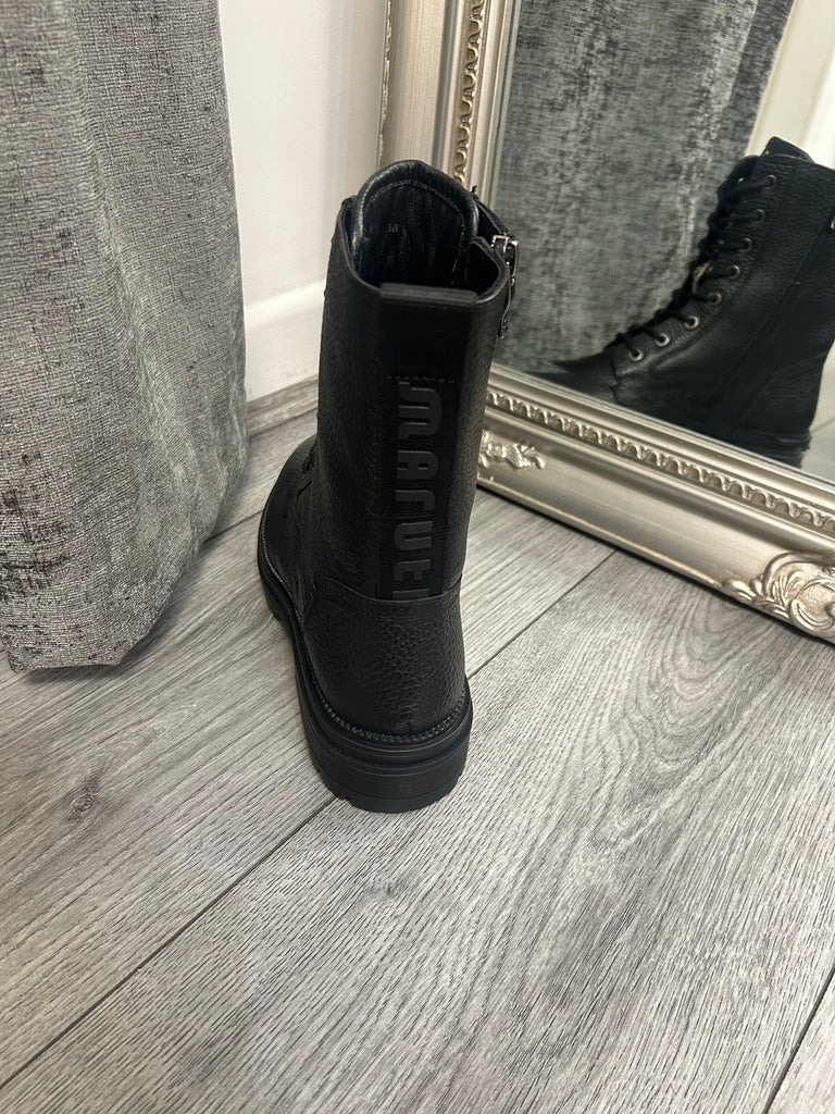 Maruti Belize Lace-up Boots - Black