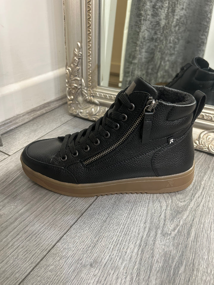 Rieker W1971-80 Black Zip Boots