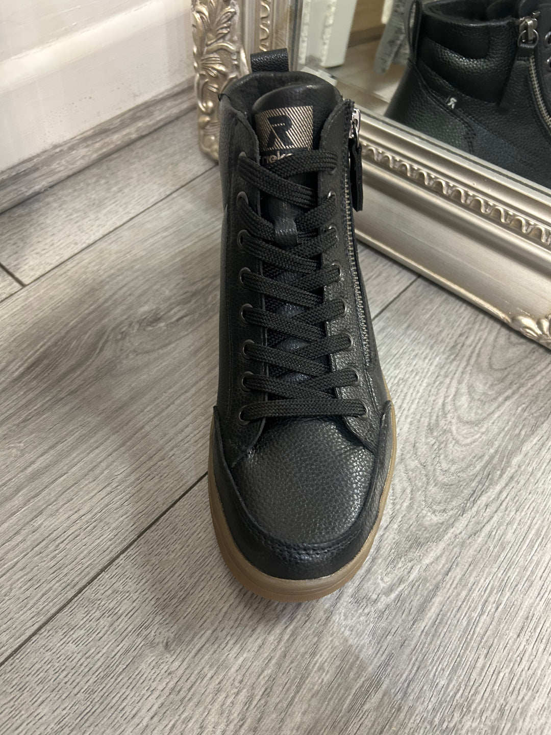 Rieker W1971-80 Black Zip Boots