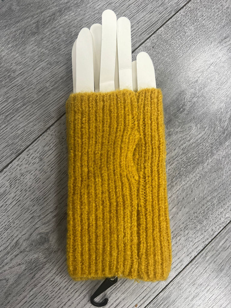 Fingerless gloves