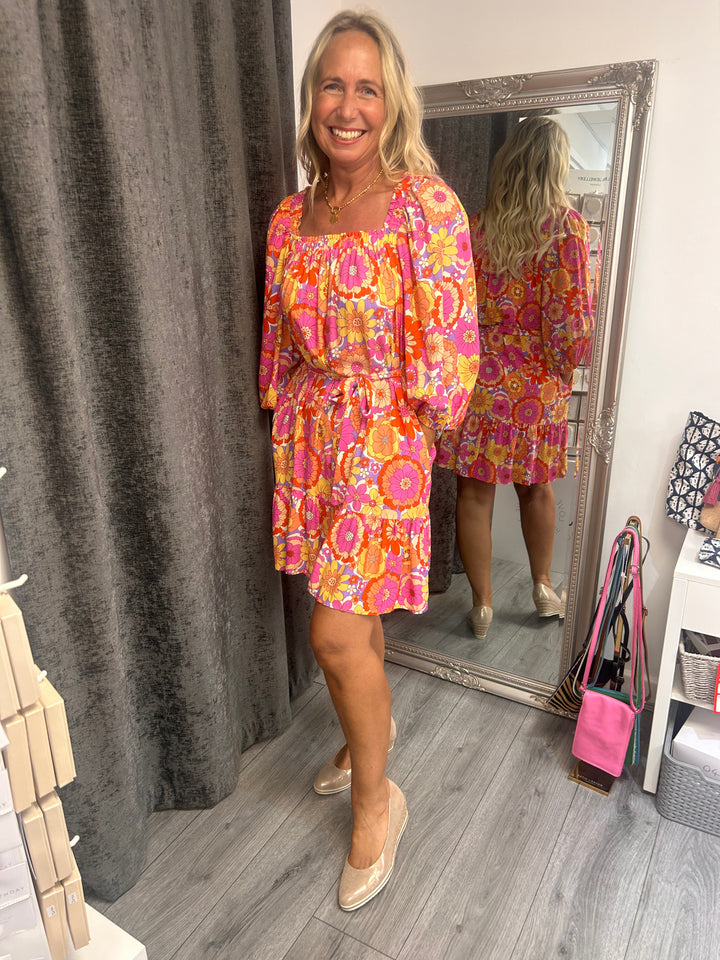 Stella vintage Floral tie Waist short Dress- Multi Pink