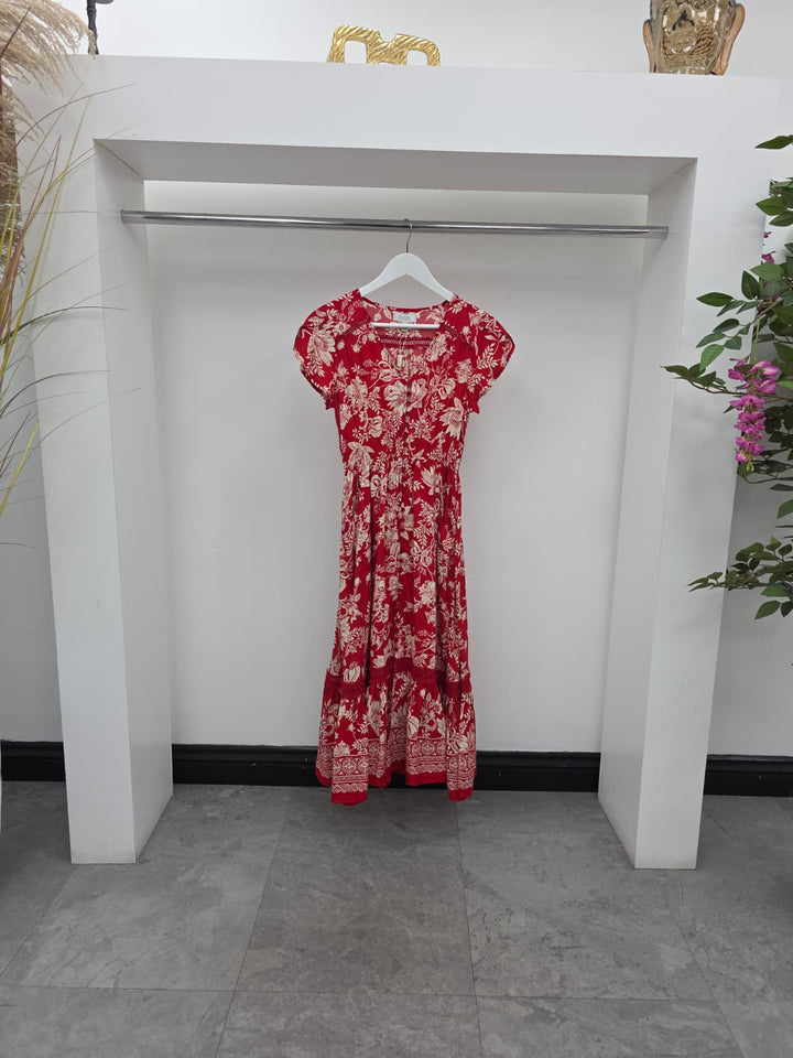 Stella Red Floral and Lace Detail Midi Dress