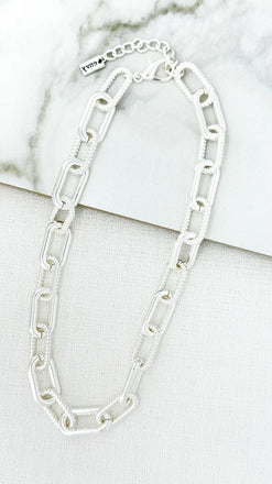 Envy Silver Textured Link Necklace