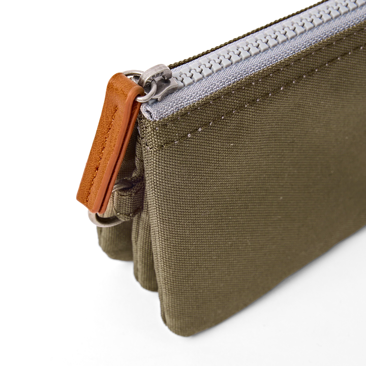 Roka London Carnaby Wallet - Small - Sea Spray