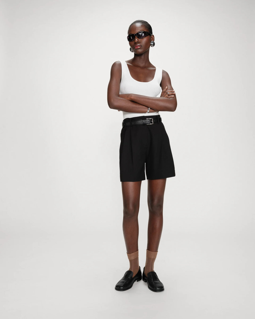 Grace & Mila Vite Straight Cut Shorts- Black