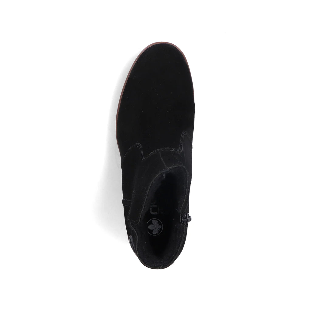 Y5065-00 Black Suede Boot