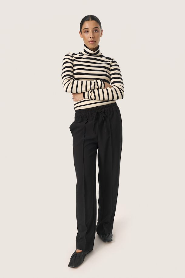 Soaked In Luxury Spina Pullover- Black & White Stripe