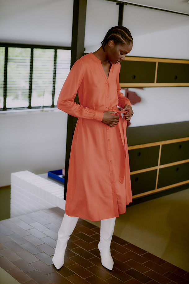 B.Young Josa Long Shirt Dress - Cayenne