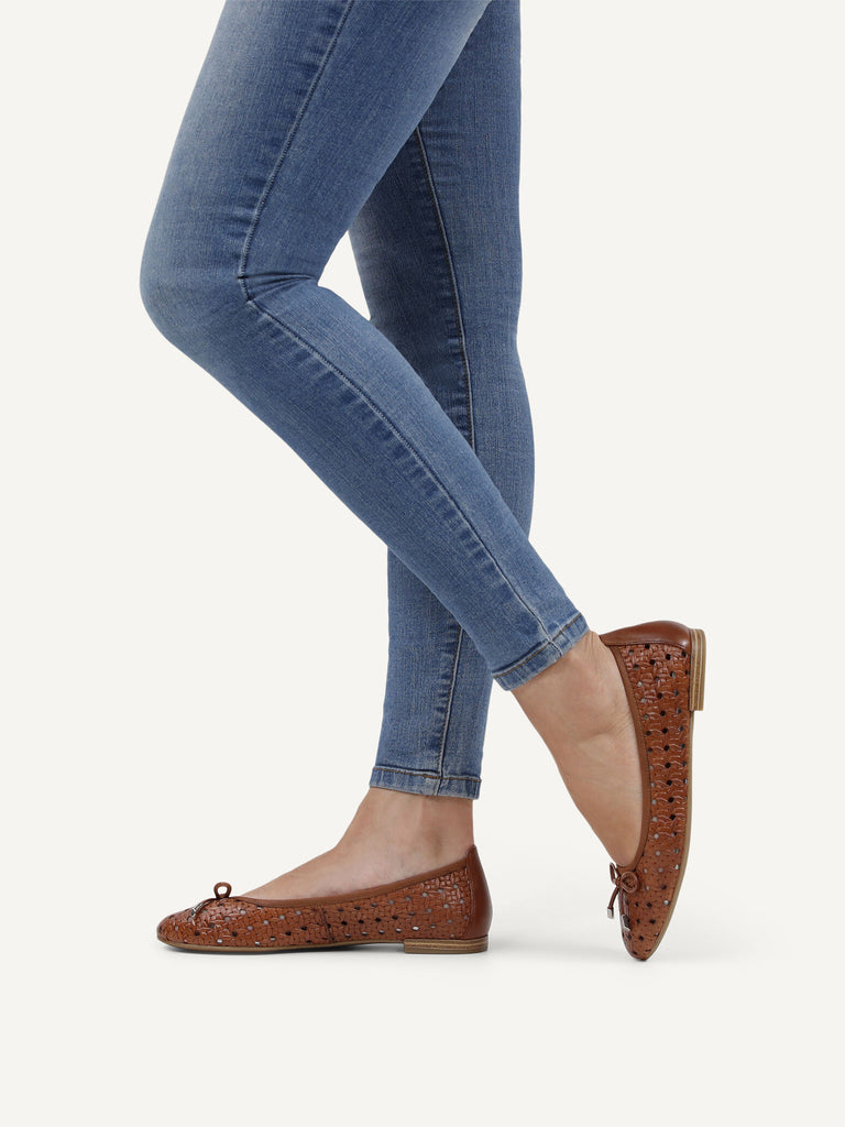 Caprice Ballerina- Cognac Nappa