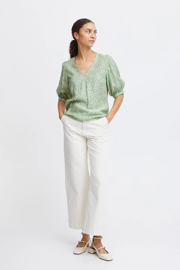 BYoung Ibano V Neck Blouse- Fair Green Flower