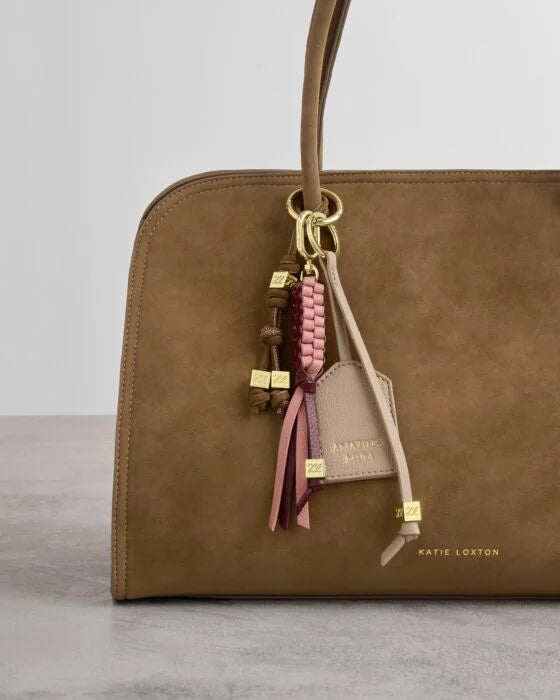 Katie Loxton Sentimental Keyring 'Amazing Mum' - Light Taupe