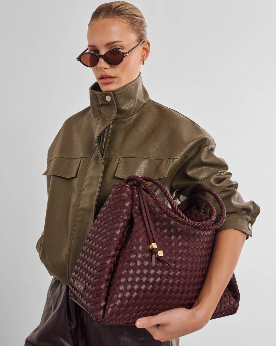Nova Woven Large Tote Bag- Cherry