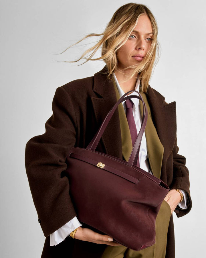 Katie Loxton Orin Suedette Toe Bag- Cherry