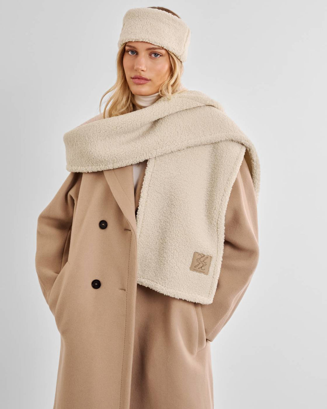 Katie Loxton Borg Scarf - Cream