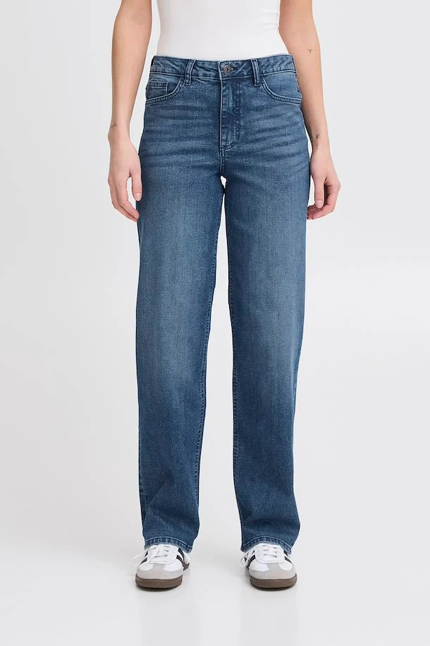 Ichi Twiggy Straight Leg Jeans- medium Blue- 32 leg