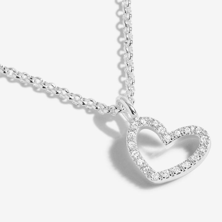 Joma Jewellery A little 'Fabulous Forty' Necklace